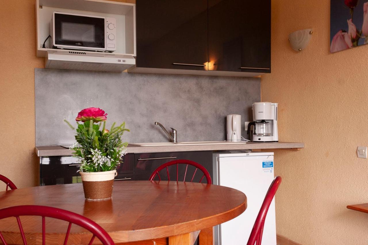Le Catalan - Hotel Et Appartements มอง-ลูอิส ภายนอก รูปภาพ