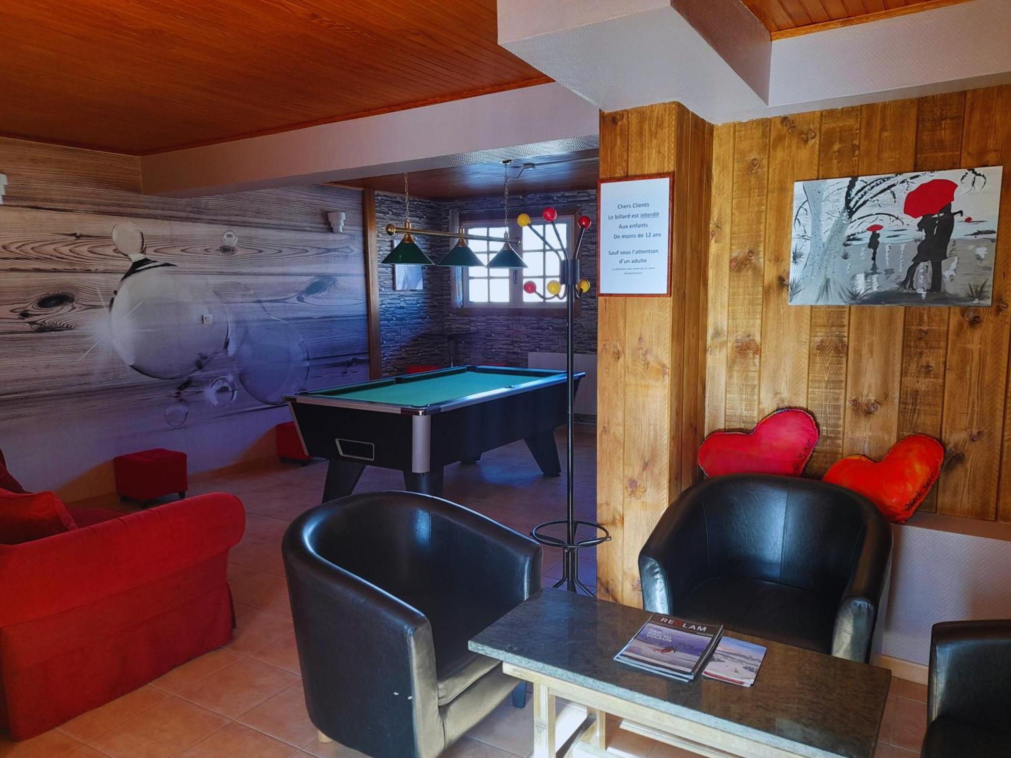 Le Catalan - Hotel Et Appartements มอง-ลูอิส ภายนอก รูปภาพ